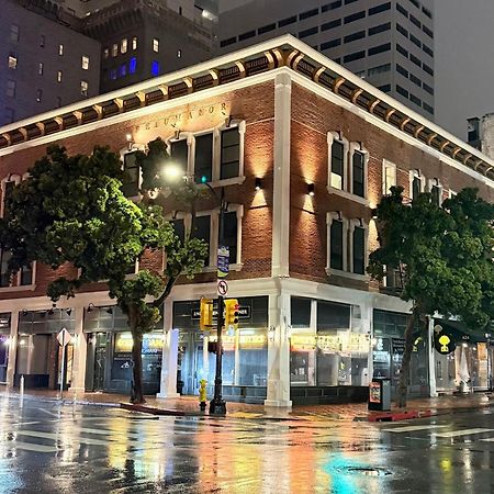 The Beau Hotel Downtown San Diego Gaslamp Quarter エクステリア 写真